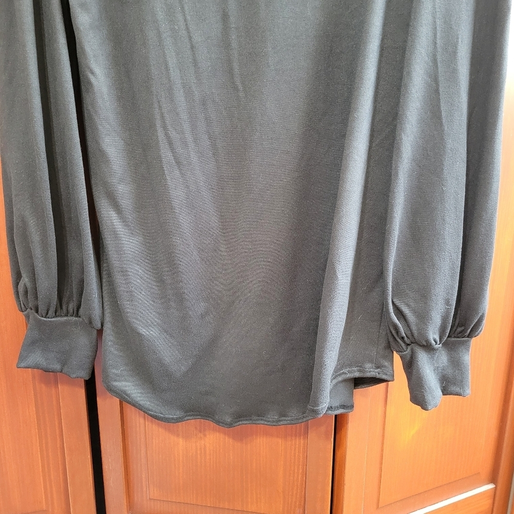 Acting Pro Black Bishop Long Sleeve Workwear Casual Tee | Medium - Picture 4 of 7
